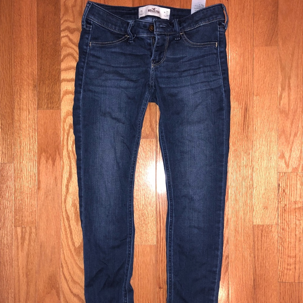 Hollister skinny jeans
